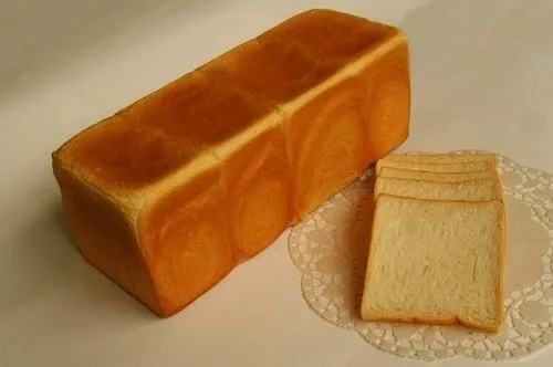 Jumbo White